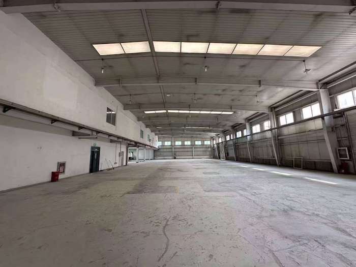 亦莊核心區(qū) 高標(biāo)廠房 1500㎡+9米層高+獨(dú)立門(mén)頭 生產(chǎn)/倉(cāng)儲(chǔ)/展示全能